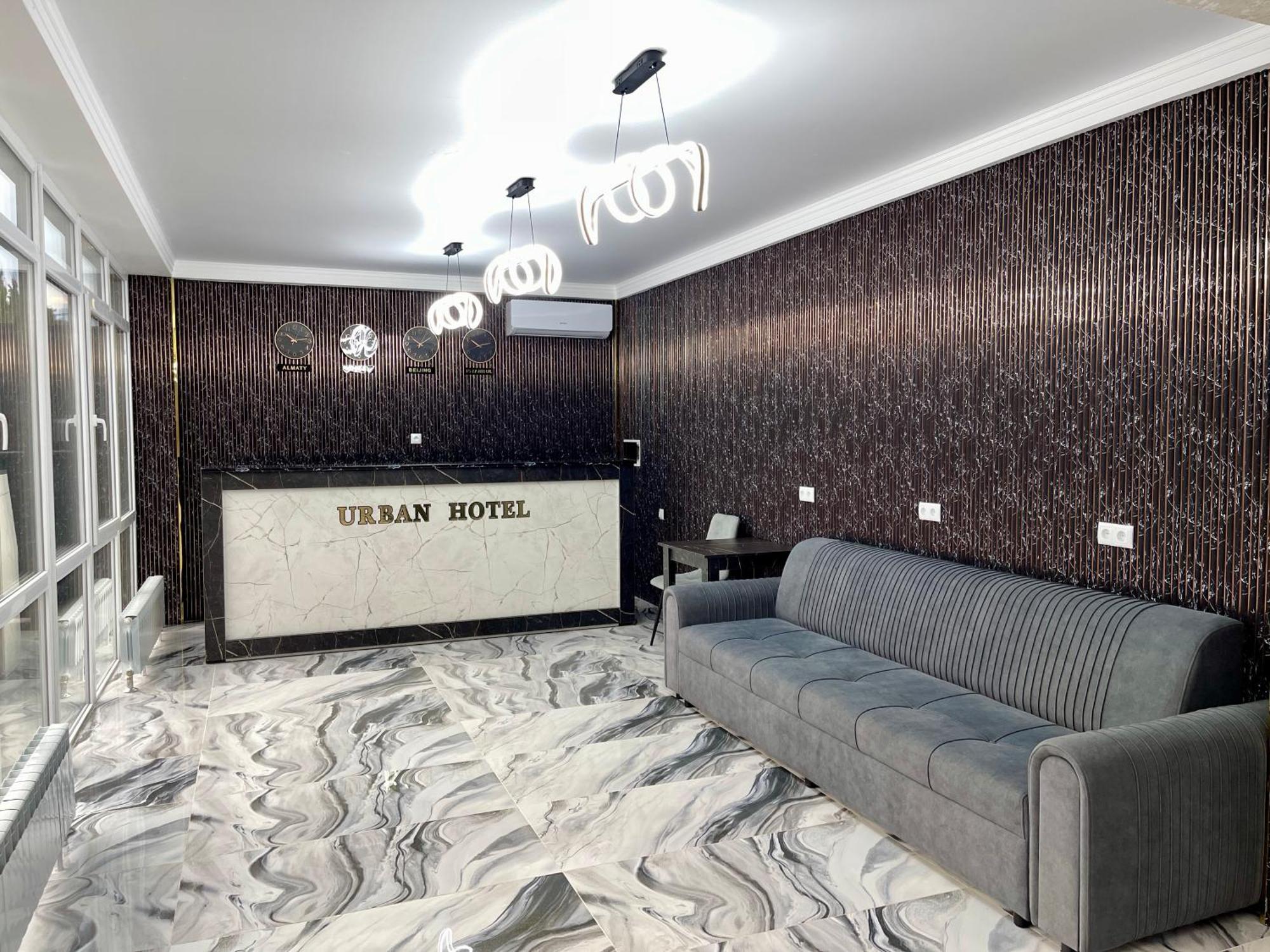 Urban Hotel Алма Ата Екстериор снимка